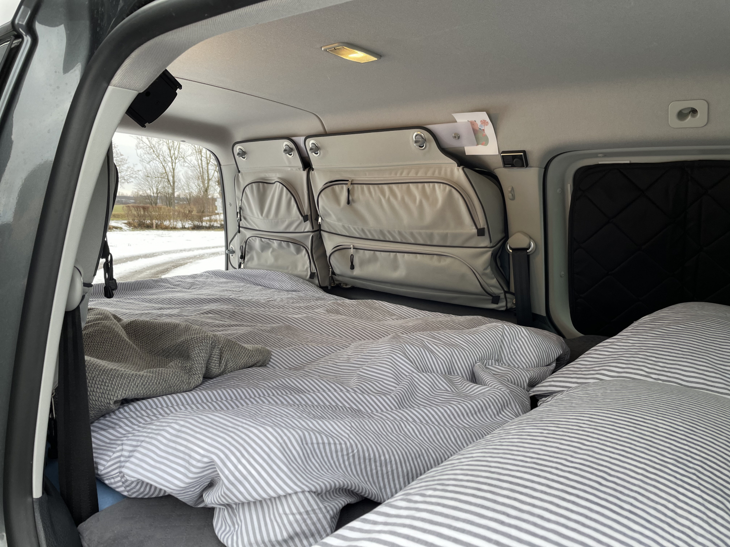 VW Caddy Maxi camper